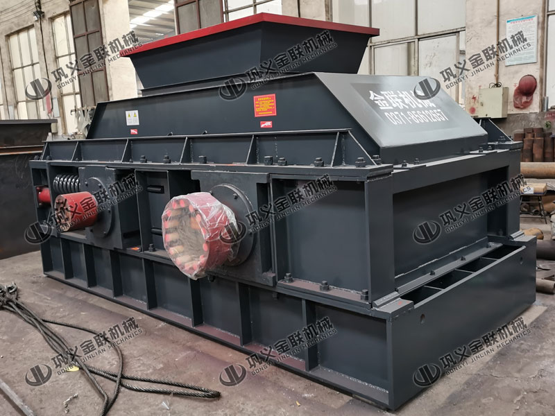 2 (8) 石英石制砂機(jī)