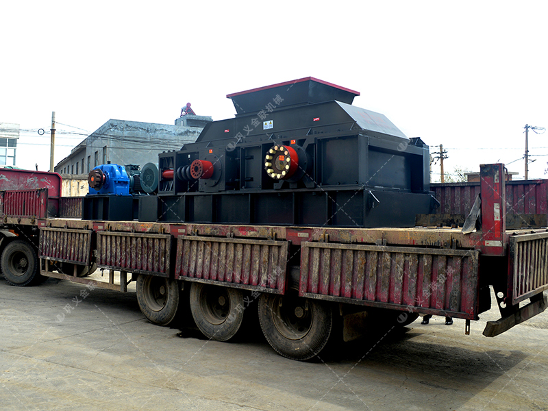 采用對輥式破碎機作為管道研磨機的預破碎設備有哪些優勢? 采用對輥式破碎機作為管道研磨機的預破碎設備有哪些優勢?