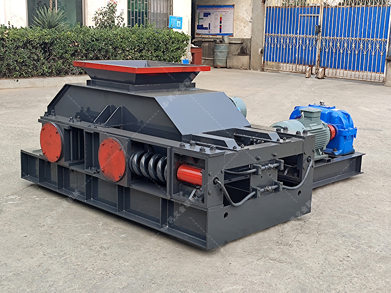 800x600型彈簧式對輥破碎機設備發貨圖片