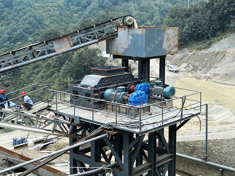 什么是對輥制砂機？工作原理、優勢及應用領域介紹